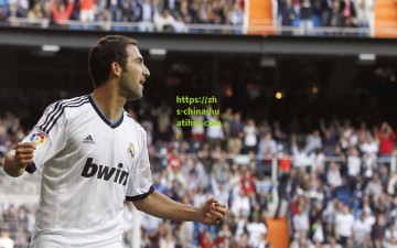 青春闪耀圣西罗，巴尔泰萨吉斩获一线队首球，AC米兰力克萨索洛