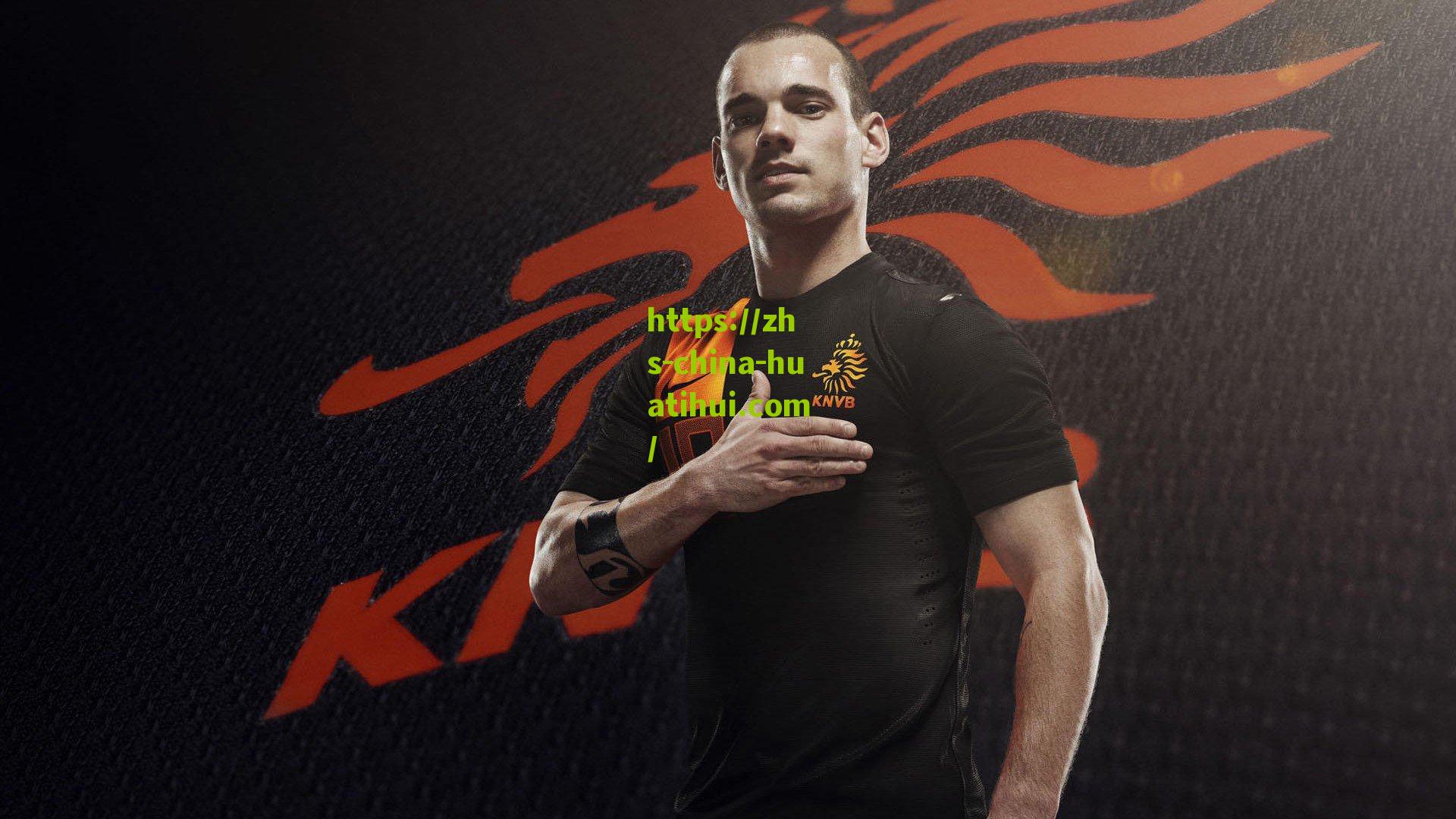 巴塞罗那新星亚马尔公开恋情，女友为乐坛天后引发热议